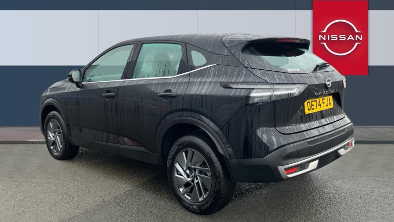 Nissan Qashqai 1.3 DiG-T MH Acenta Premium 5dr Petrol Hatchback